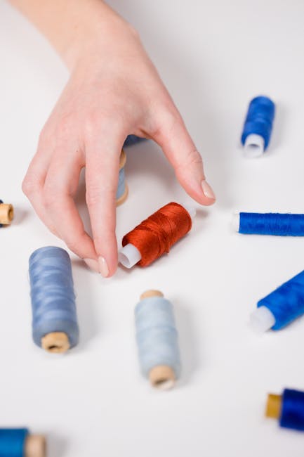 Традиционное Японское Искусство Канзаши: Создание Украшений из Ткани и Ниток