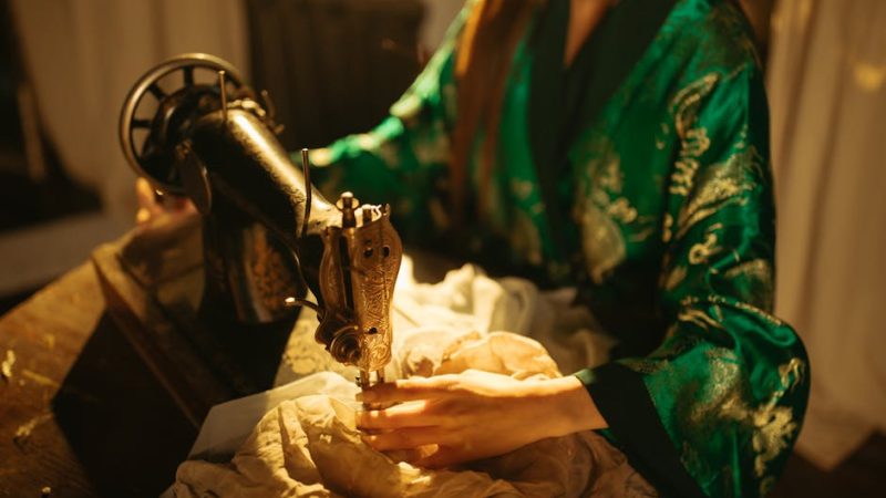 Игрушки из шерсти своими руками мастер класс для начинающих