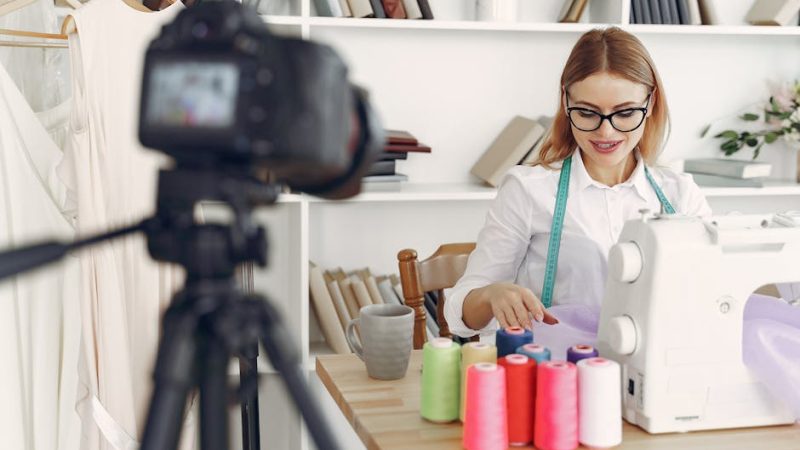 Вязание крючком слоника мастер класс для начинающих пошагово со схемами и описанием работы