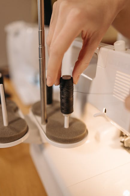 Вязание шапки спицами для начинающих: схема и мастер-класс