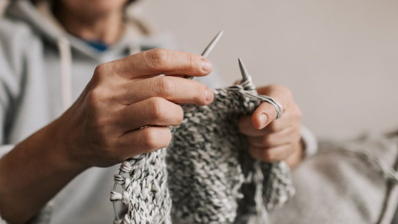 Вязание берета крючком для начинающих пошагово с видео-уроками