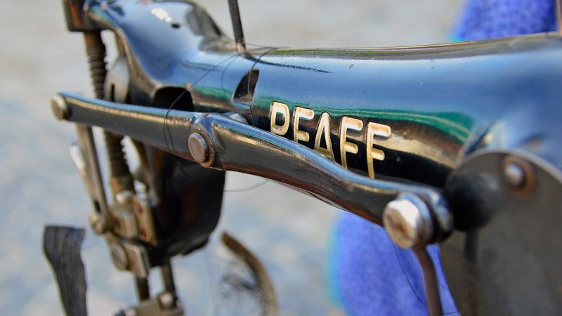 Вязание крючком котенка для начинающих пошагово с фото и видео