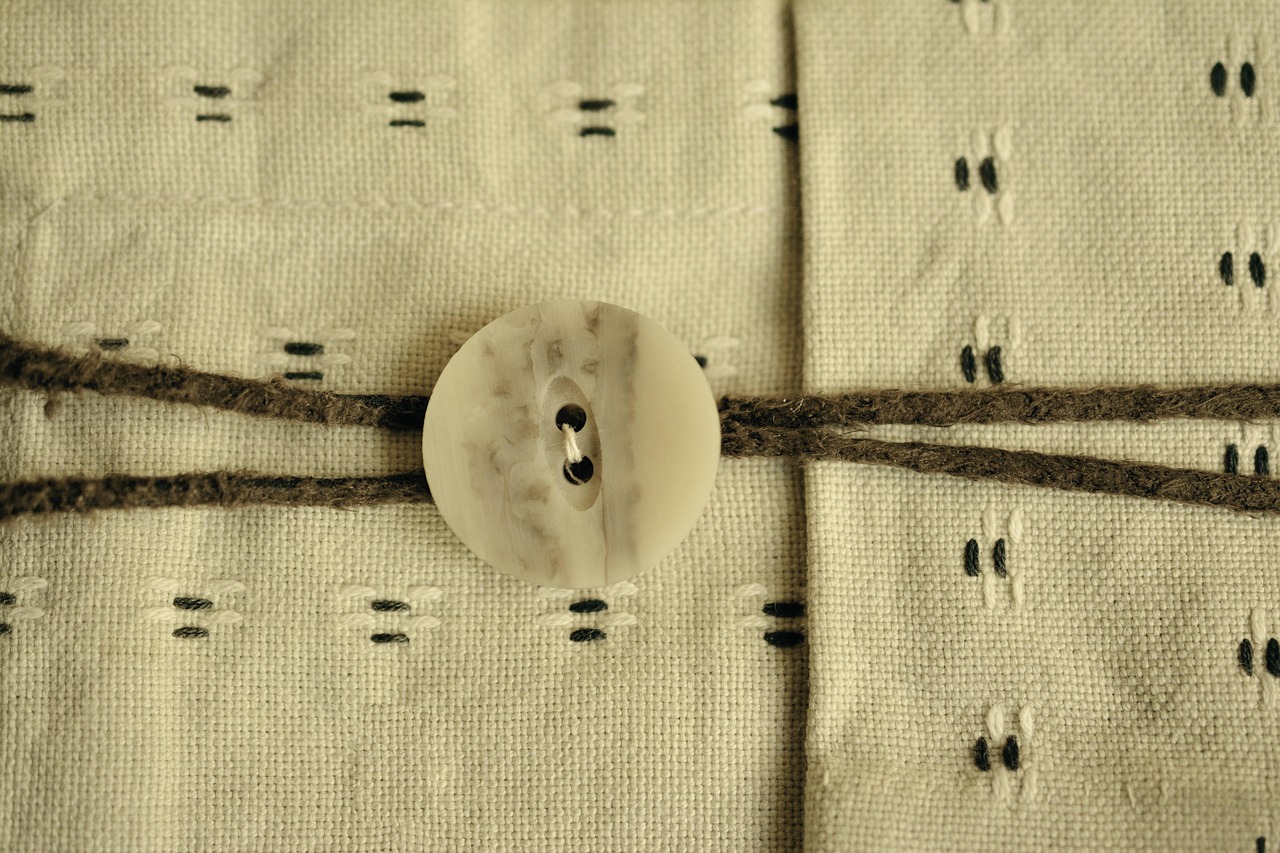 Вязание одежды для игрушек спицами: мастер-класс и советы